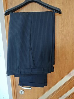 Pánsky na mieru šitý oblek - 3