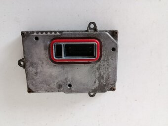 RJ xenonu passatCC 1307329120 70€ - 3