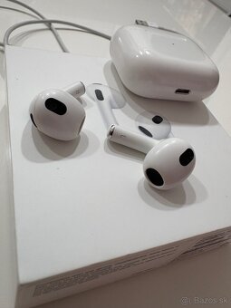 Apple AirPods (3.generacie) - 3