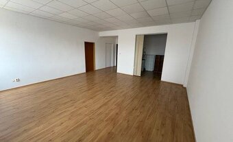 Reality Kolesár prenajíma priestor 42m2 Mlynská centrum - 3