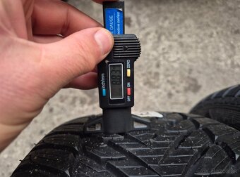 245/50 r17 zimné 2 ks GOODYEAR RUNFLAT DOT2024 - 3