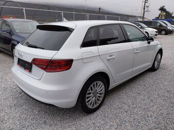 Audi A3 Sportback 1.4 TFSI 122k Ambiente - 3