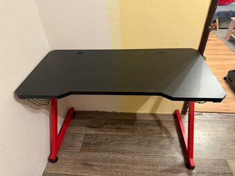 Predám Herný písací stôl RACER - 3