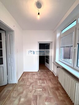 Ponúkame Vám na predaj rodinný dom na 20 árovom pozemku v No - 3