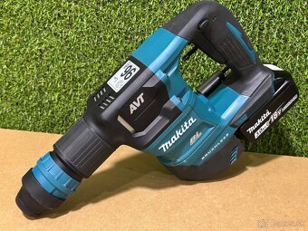 Makita DHK180 Aku kladivo sekacie SDS-Plus ,Li-ion LXT 18V - 3