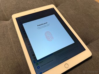 iPad 6.gen, 32GB Silver - 3