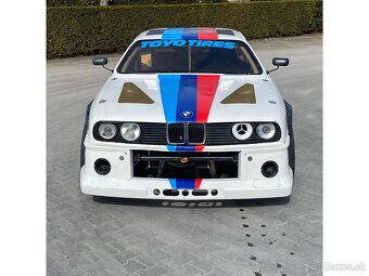 BMW E30 325i race car - 3