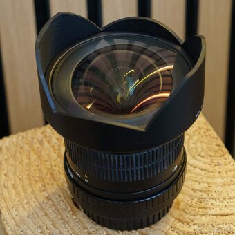 Samyang 14mm f/2.8 IF ED UMC Aspherical - 3