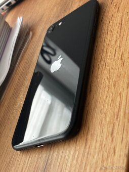 iphone se 2022 - 3
