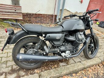 Moto guzzi v7 III stone - 3