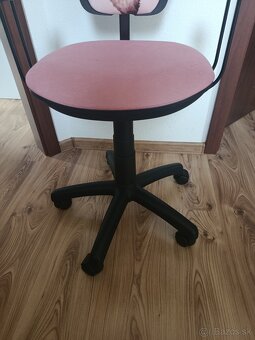 Stolička otočná - 3