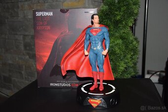 Zberatelska figurka Superman 1:10 - 3