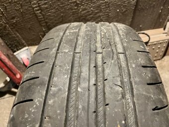 235/65r18 - 3