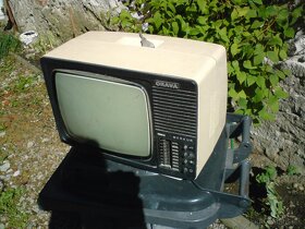 Predám retro TV merkúr - 3