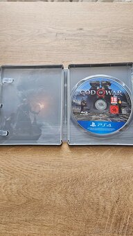 God of War PS4 zberatelská edícia - 3