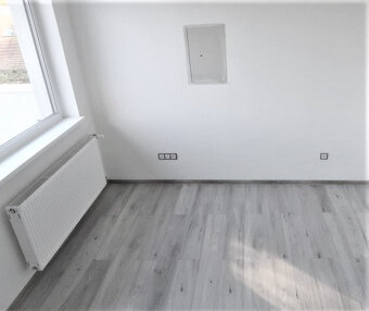 2-izbový byt s veľkou terasou a parkovaním - 3
