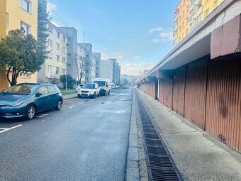 TOP PONUKA Na predaj garáž - Bratislava Vrakuňa Toryská ul. - 3