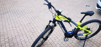 Elektrobicykel Crussis E-Largo 7.7 2022 M/ L dobrý stav - 3