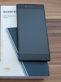 Sony Xperia Z5 Premium - 3