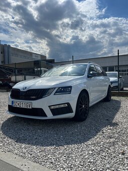 Škoda octavia 3 combi RS 4x4 - 3