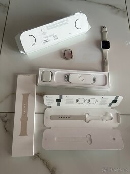 Apple Watch series 8 - Starlight (45 mm) - 3