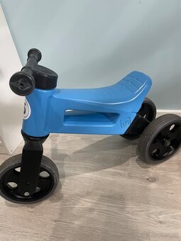 Funny wheels odrážadlo s prilbou Oxelo - 3