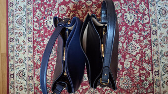 kabelky- tmavomodrá a čierna - je možnosť dojednať cenu - 3