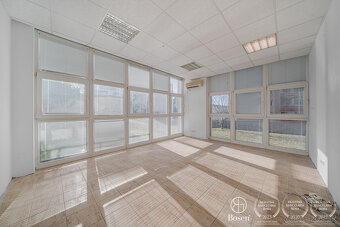 BOSEN | Slnečný obchodný priestor 133 m2, Višňová ulica - 3