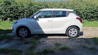 Suzuki SWIFT 2021 len 27300 km kúp. v SR - 3