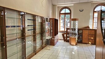 Obchodno-administratívne priestory na prenájom, Farská 10, N - 3