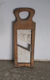 Strúhadlo z keramiky a dreva - 3