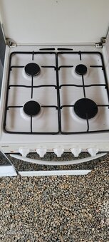 Sporák Amica Zanusii - 3