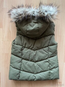 Teplá vesta zn. H&M, veľ. 146/152 - 3