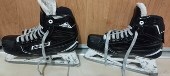 Brankárske korčule  Bauer 40,5 - 3