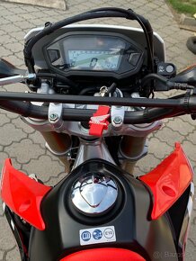 Motocykel Honda CRF 250 cm3 - 3
