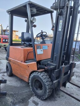 Desta DV20 - 3