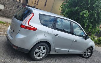 Renault Grand Scenic 3, 7 miest, 1.9 dci - nafta - 3
