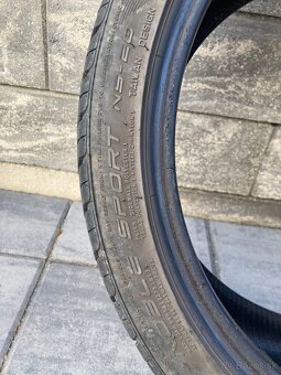 Letné pneumatiky 215/40 R18 - 3