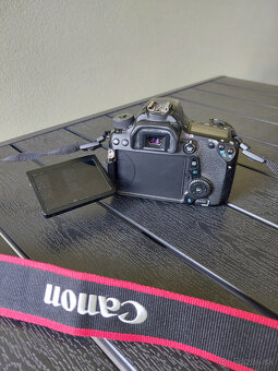 Predám digitálnu zrkadlovku Canon EOS 70D + Príslušenstvo - 3