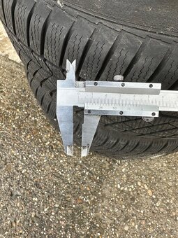 Gumy Continental ContiWinterContact. 255/50 R19 ZIMNE - 3