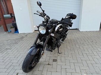 Yamaha XSR 900 - 3