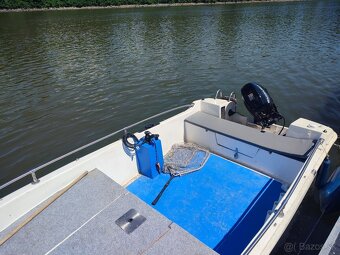 Predám motorový čln, s mot. Suzuki 15/20 hp - 3