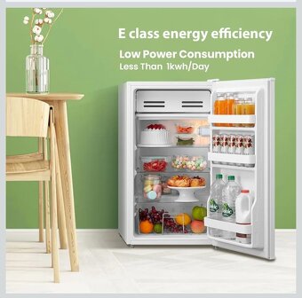 Comfee RCD50WH1 (E) – kompaktná mini chladnička, nová, -30% - 3