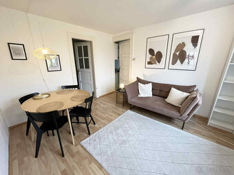 Prenájom 2 izbového bytu na ulici Dobrovského Bratislava I - 3