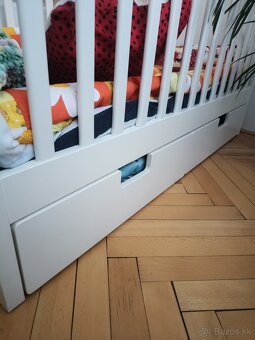 Detská postieľka IKEA Stuva v dobrom stave (120x60 cm) - 3