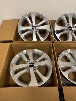 4x100 R16 Dacia Renault - 3