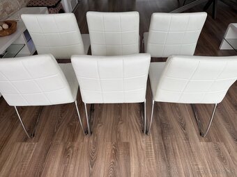 Jedálenské stolicky - 3