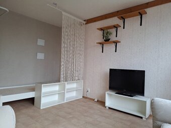 Prenajmem 1 izbový byt. - 3