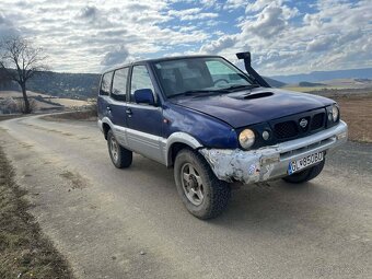 Nissan Terrano 2.7 - 3