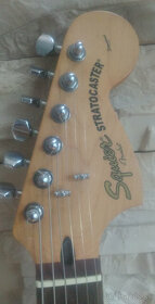Fender Squier Standard Fat Stratocaster. - 3